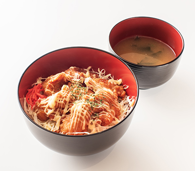 唐揚げ丼(味噌汁つき)
